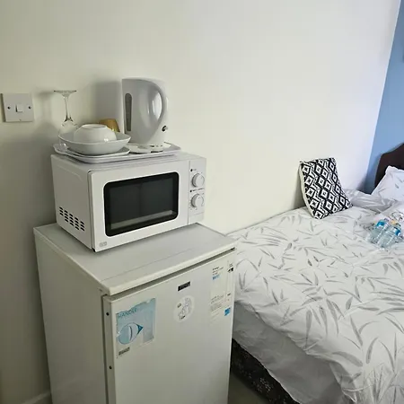 Single Room In Dartford-Close To All Amenities Exterior photo